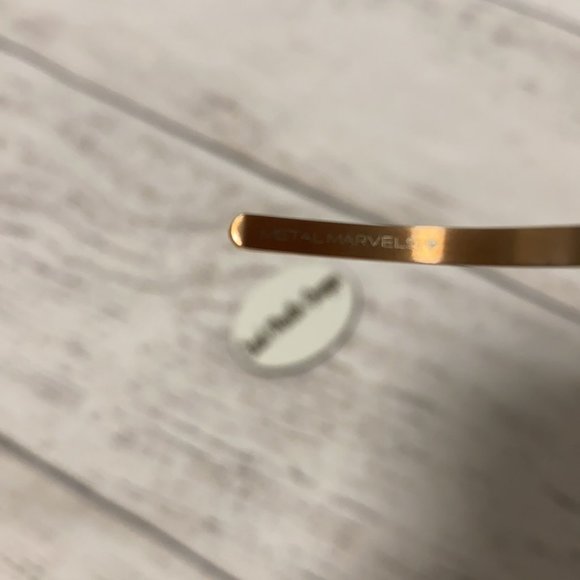 *Metal Marvels THIS IS WHAT LADYLIKE LOOKS LIKE Dainty Bangle in Rose Gold - Picture 3 of 3